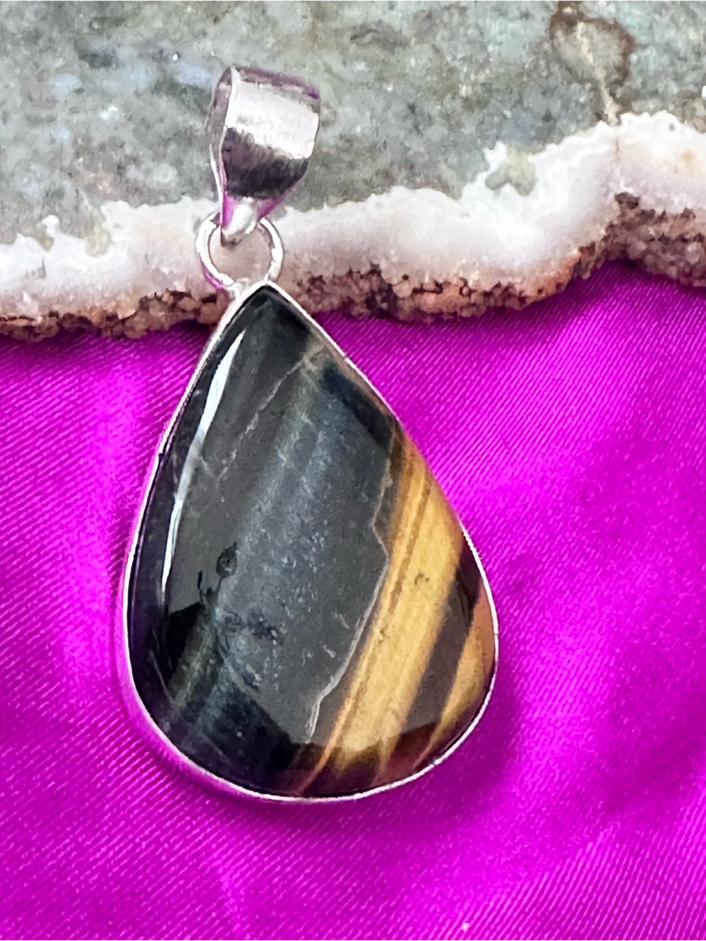 Artisan Handcrafted Teardrop Tiger's Eye Pendant - Brown & Black